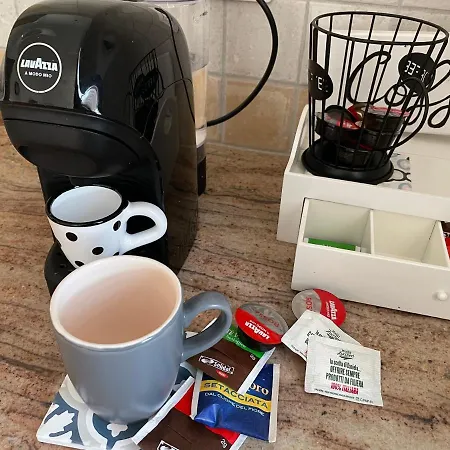 Ucuppu شقة كارلوفورتي