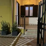 Ucuppu Apartamento *