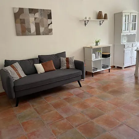 Ucuppu Apartamento