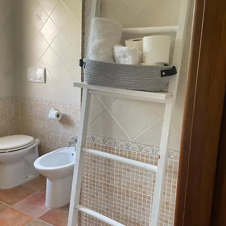 Ucuppu Apartment *