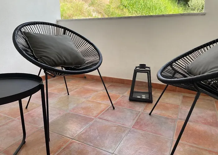 Apartman Ucuppu *