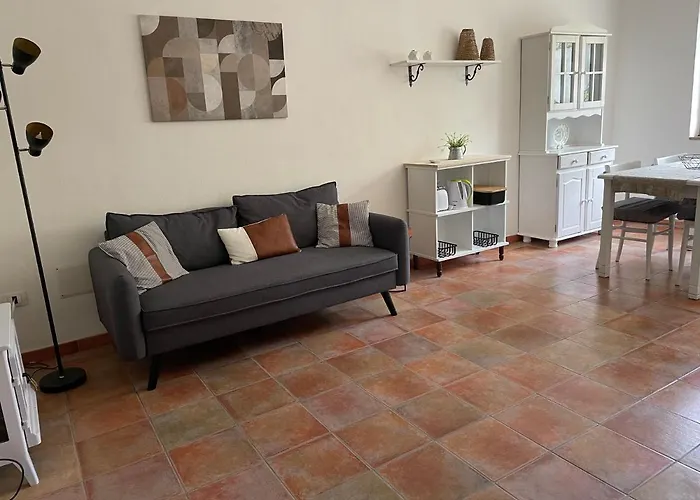 Ucuppu Apartman